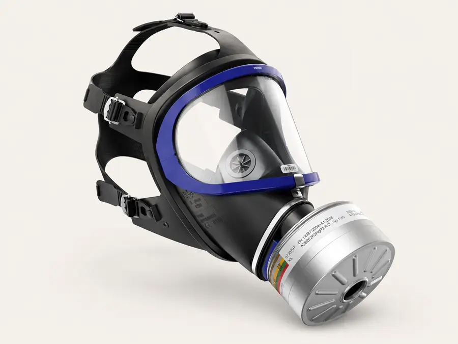 Équipement de protection individuel (EPI) : masque à gaz NRBC.